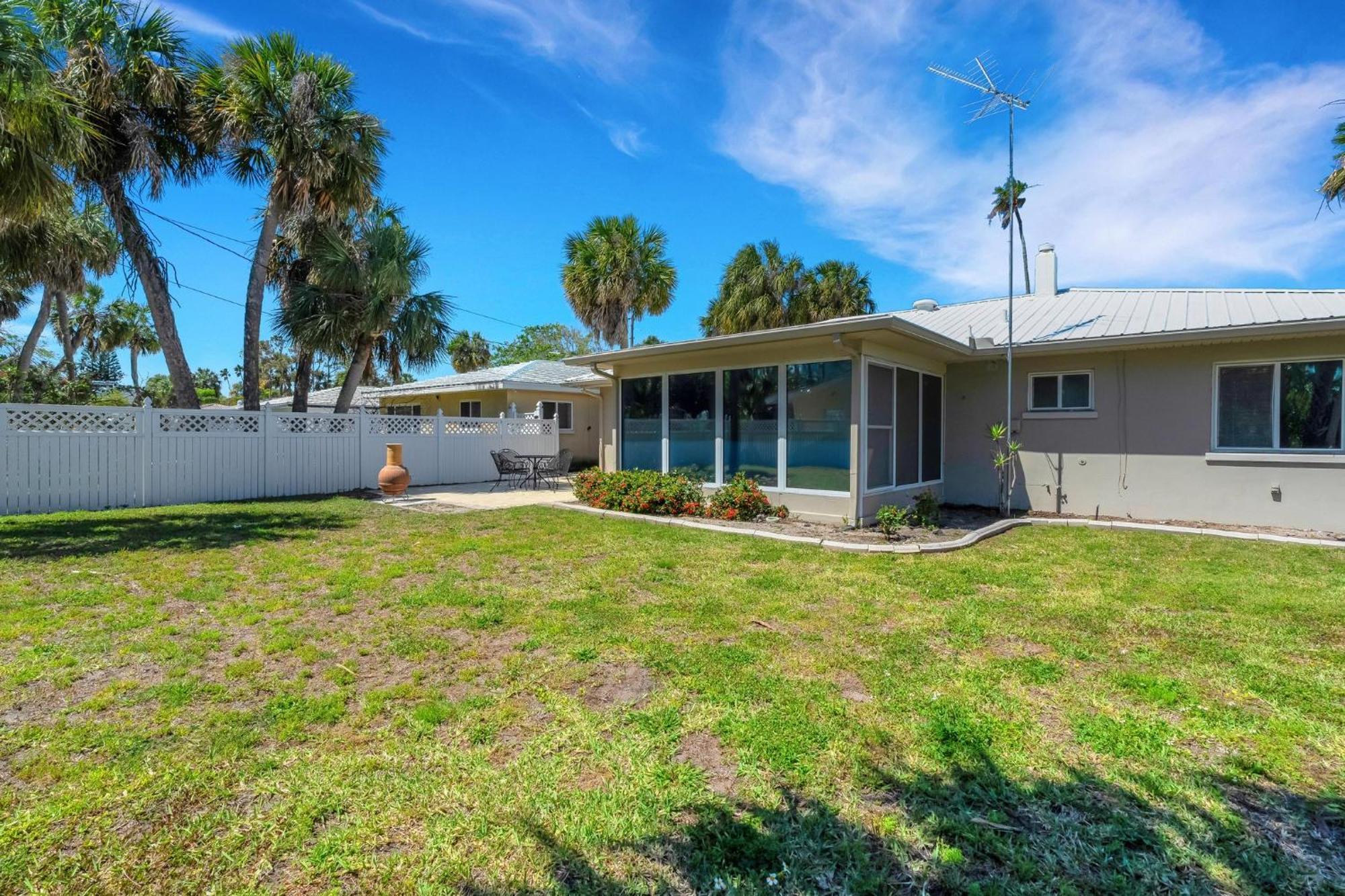 Paradise Corner - Monthly Beach Vacation Rental! Clearwater Beach Eksteriør billede